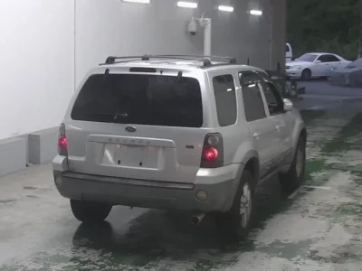 Ford ESCAPE