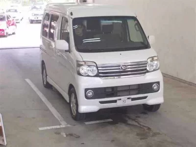 Daihatsu Atrai Wagon