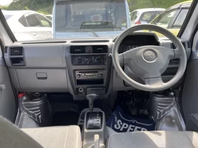 Mitsubishi MINICAB VAN