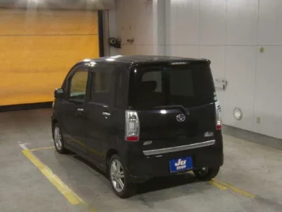 Daihatsu TANTO EXE
