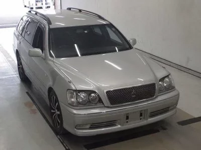Toyota CROWN ESTATE