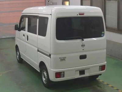 Nissan CLIPPER VAN
