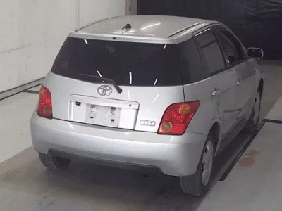 Toyota IST