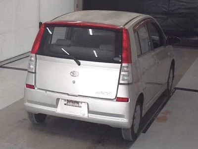 Daihatsu MIRA