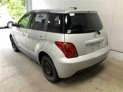 Toyota IST