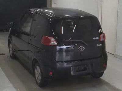 Toyota PORTE