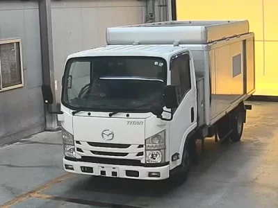 Mazda TITAN