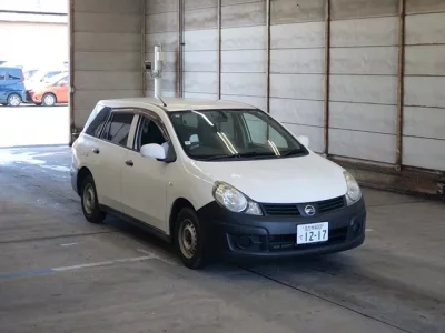 Nissan AD
