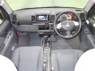 Mitsubishi MINICAB VAN