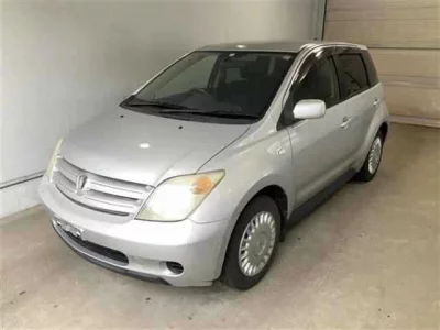 Toyota IST