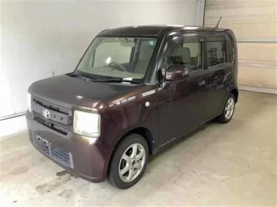 Toyota PIXIS SPACE