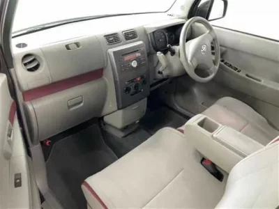 Toyota PIXIS SPACE