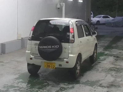 Daihatsu TERIOS KID