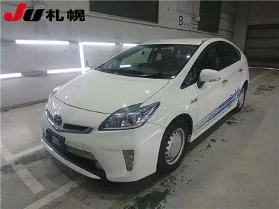 Toyota PRIUS PHV