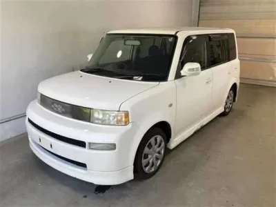 Toyota BB