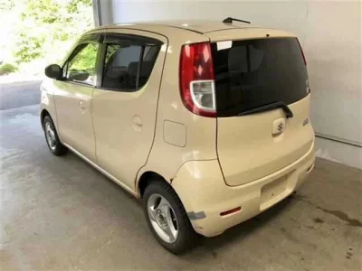 Suzuki MRWAGON