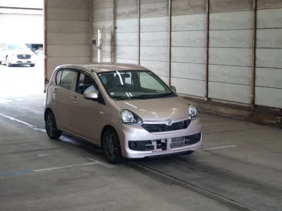 Daihatsu MIRA E S