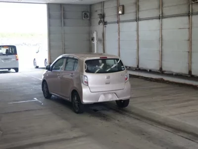 Daihatsu MIRA E S