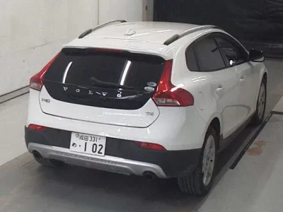 Volvo V40