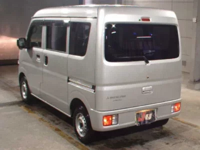 Mitsubishi MINICAB VAN
