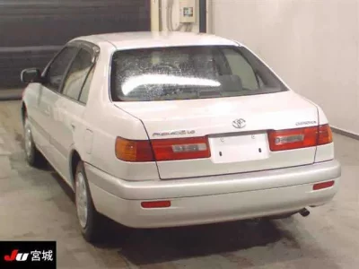 Toyota CORONA PREMIO