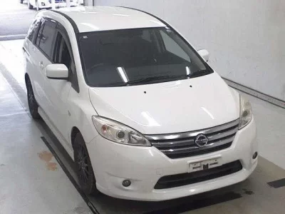 Nissan LAFESTA