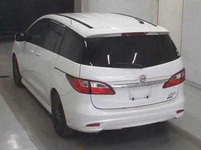 Nissan LAFESTA