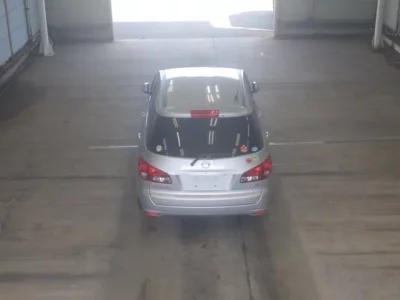 Nissan WINGROAD