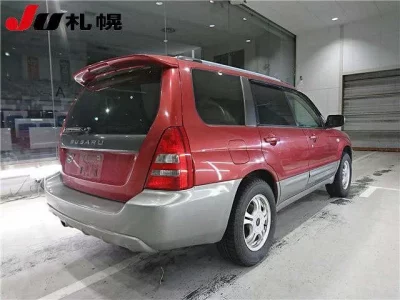 Subaru FORESTER