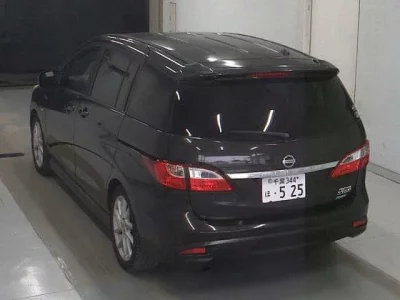 Nissan LAFESTA