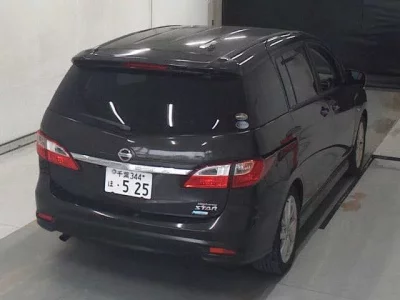Nissan LAFESTA