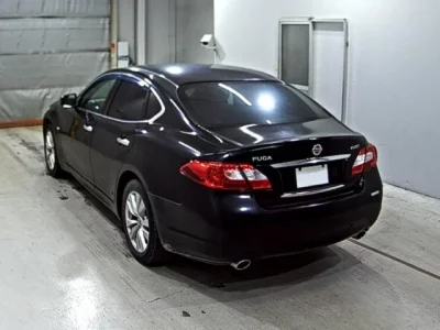Nissan FUGA