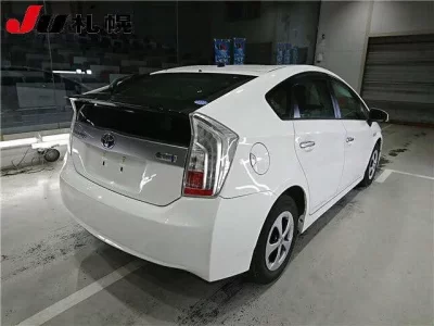 Toyota PRIUS PHV