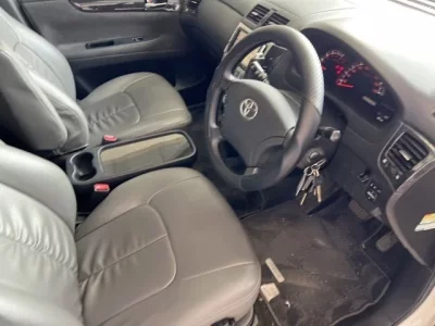 Toyota IPSUM
