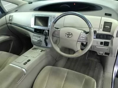 Toyota ESTIMA HYBRID