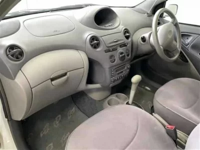 Toyota PLATZ