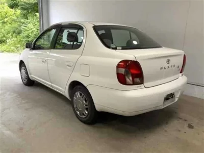 Toyota PLATZ