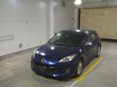 Mazda AXELA