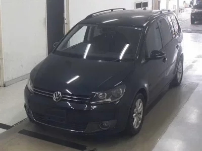 Volkswagen GOLF TOURAN