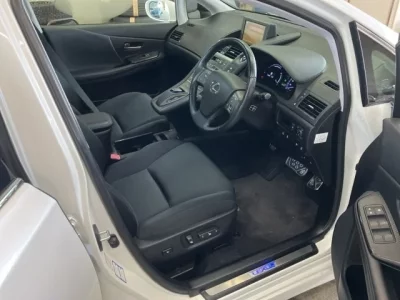Lexus HS