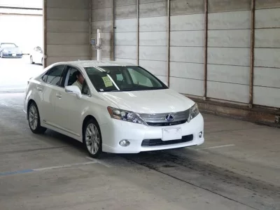 Lexus HS