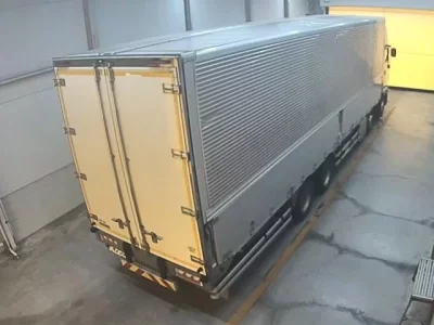 Isuzu TRUCK