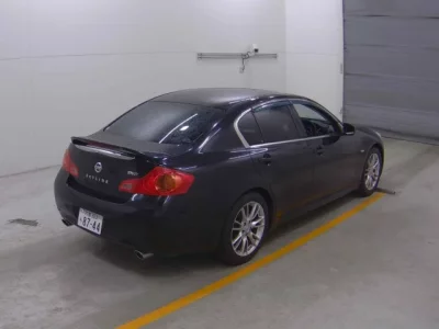 Nissan SKYLINE