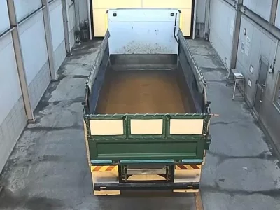 Isuzu TRUCK