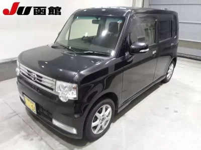 Toyota PIXIS SPACE