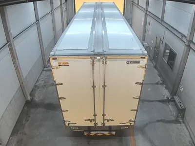 Hino TRUCK