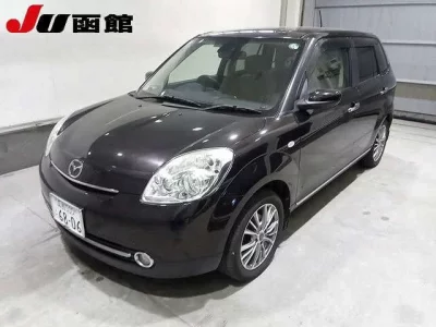 Mazda VERISA