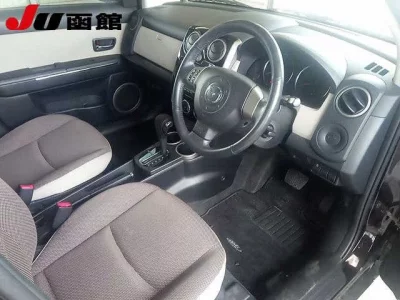 Mazda VERISA