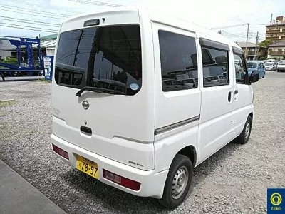 Nissan CLIPPER VAN