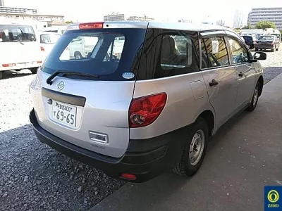 Nissan AD